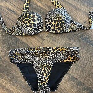 Victoria Secret bombshell Leopard Print Swimsuit